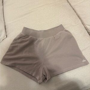 ALO Yoga Women's Taupe Athletic Shorts